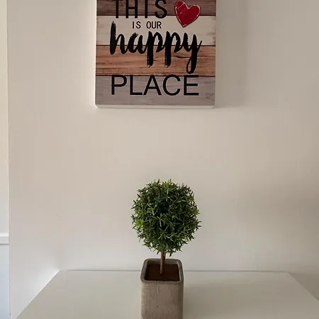 Casa Dalia - One Bedroom Flat * Торремолінос
